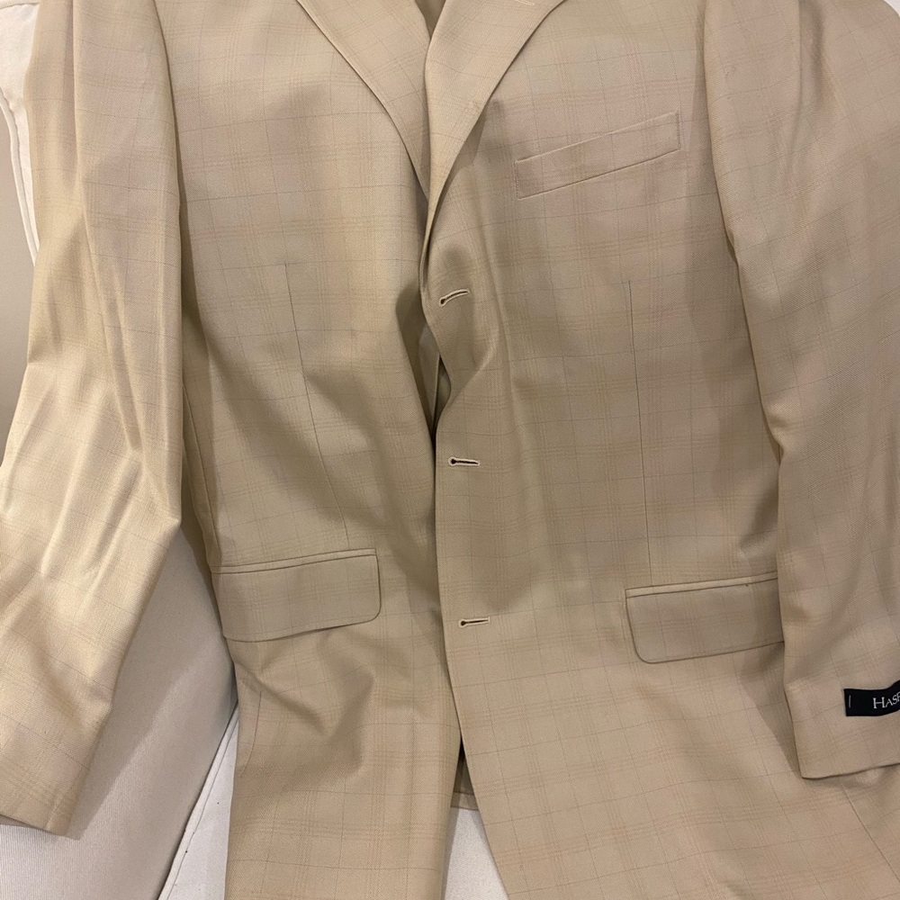 Men’s Beige Two Button Blazer by Haspel